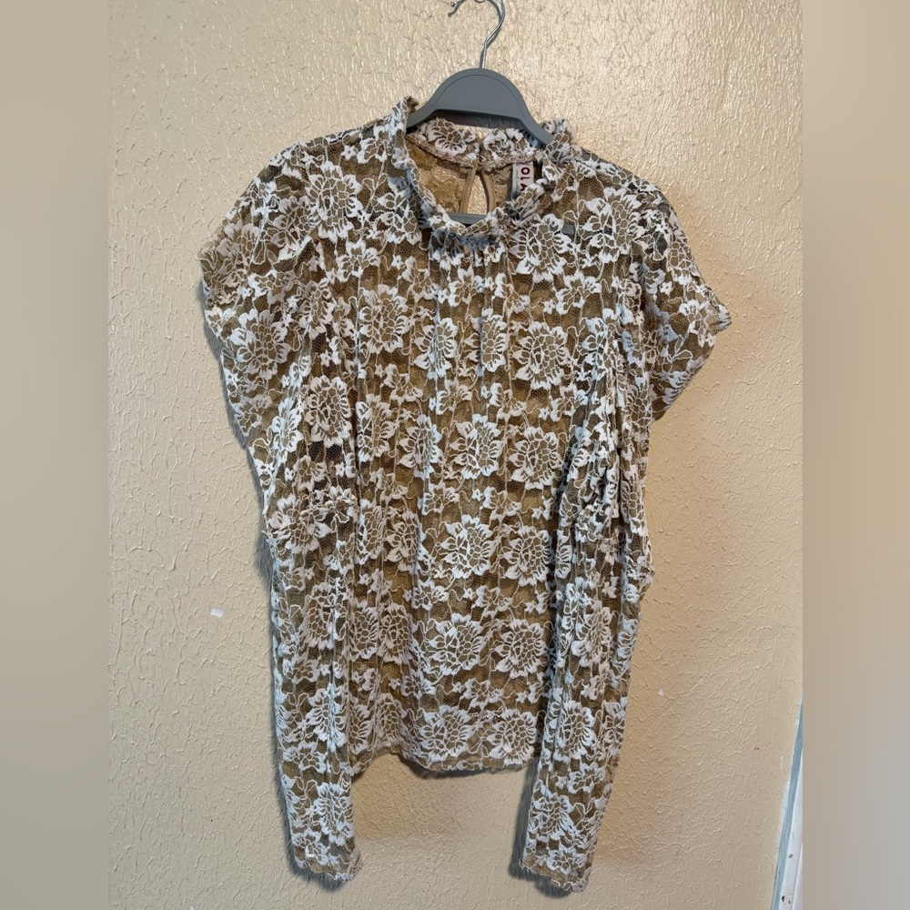 ANTHROPOLOGIE DOLAN Puff Sleeve Lace TOP Size XL Stretchy - Picture 2 of 8